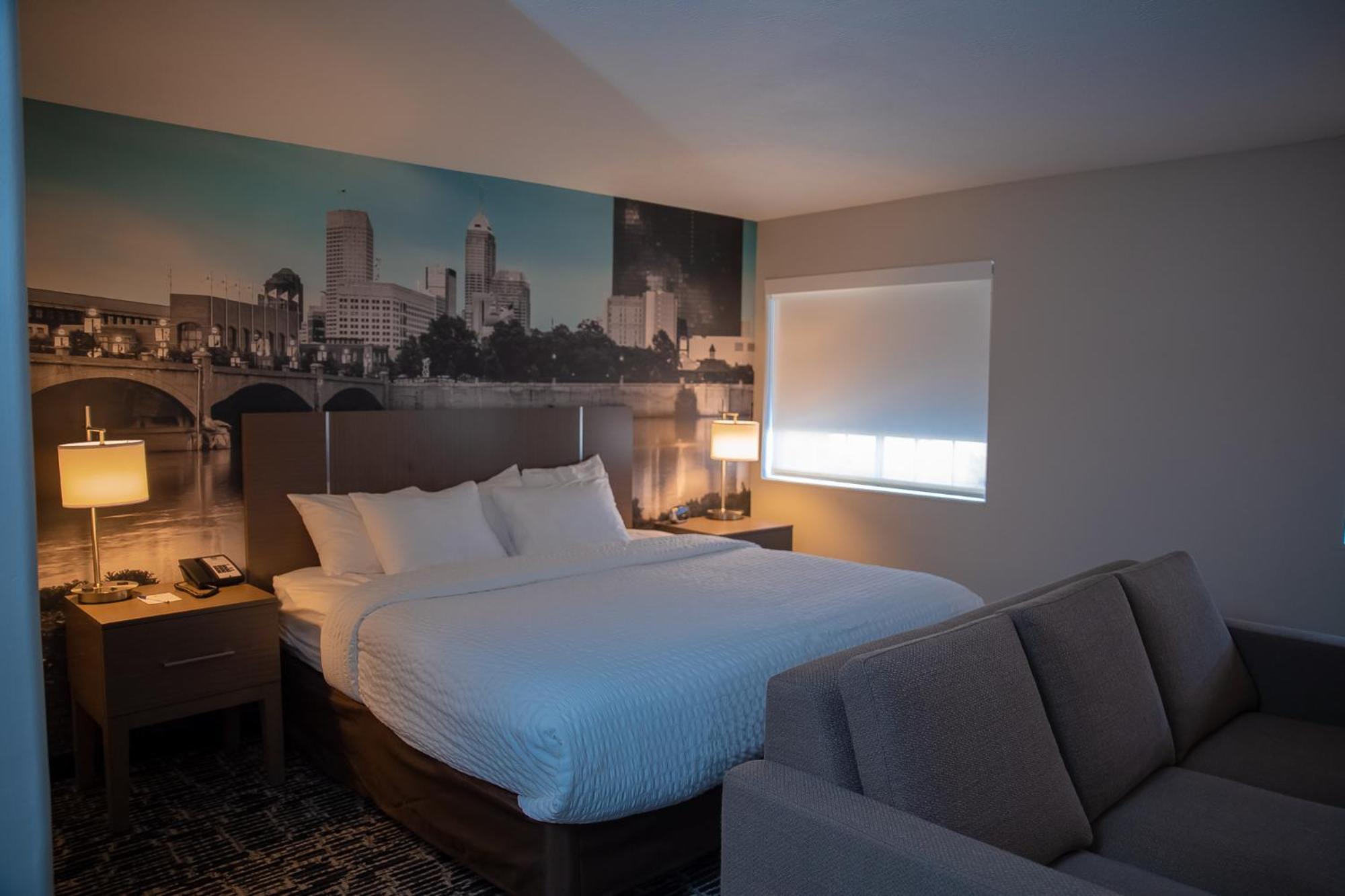 Clarion Pointe Indianapolis Airport Hotel Plainfield Værelse billede